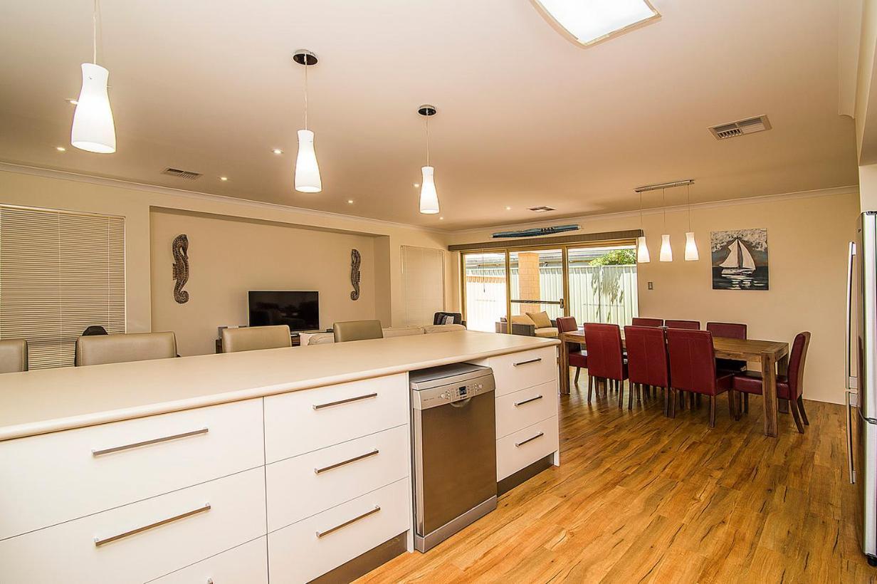 Busselton Holiday Home Exterior foto